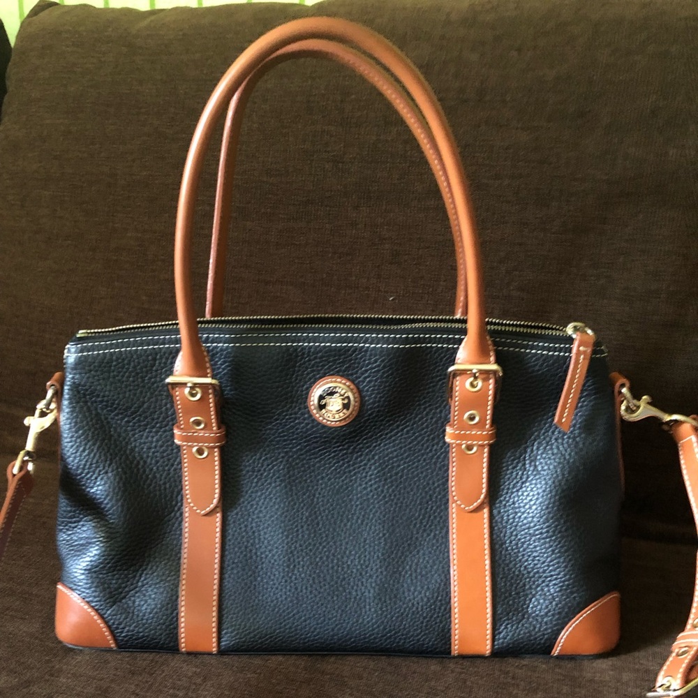 Dooney & Bourke Purse